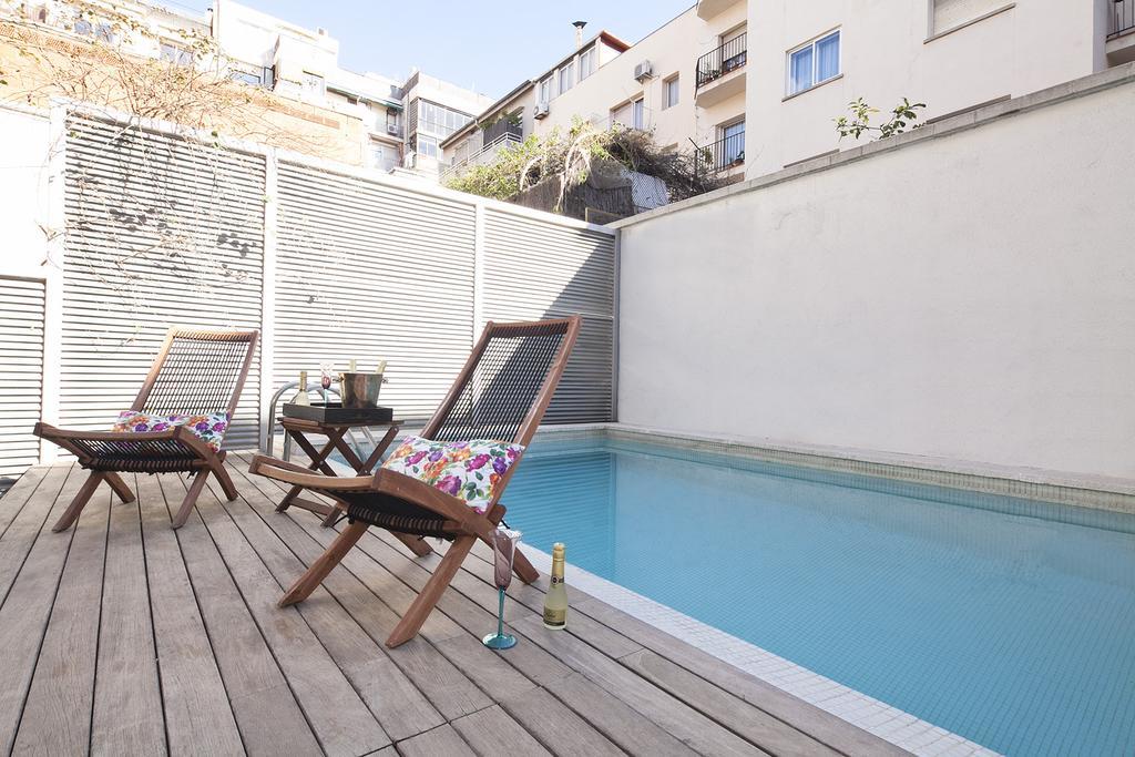 Apartment Barcelona Rentals - Private Pool And Garden Center Exterior foto