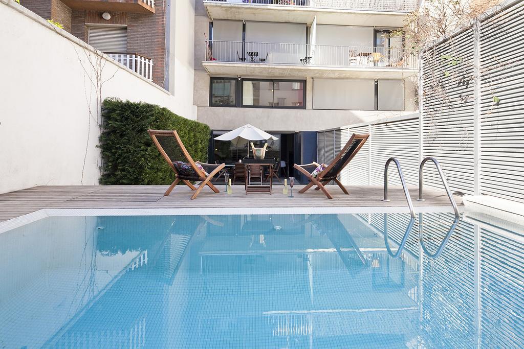 Apartment Barcelona Rentals - Private Pool And Garden Center Exterior foto