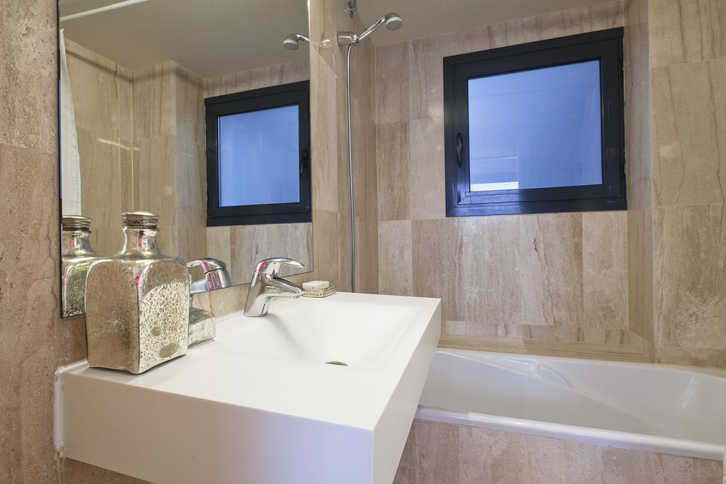 Apartment Barcelona Rentals - Private Pool And Garden Center Zimmer foto